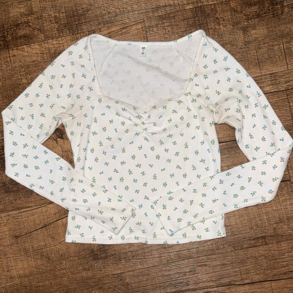 BP White Floral Long Sleeve Top